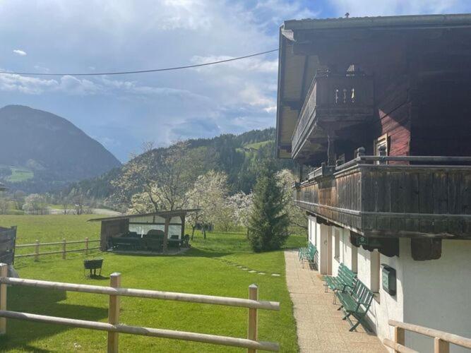 Holiday Home, Soell Bagian luar foto