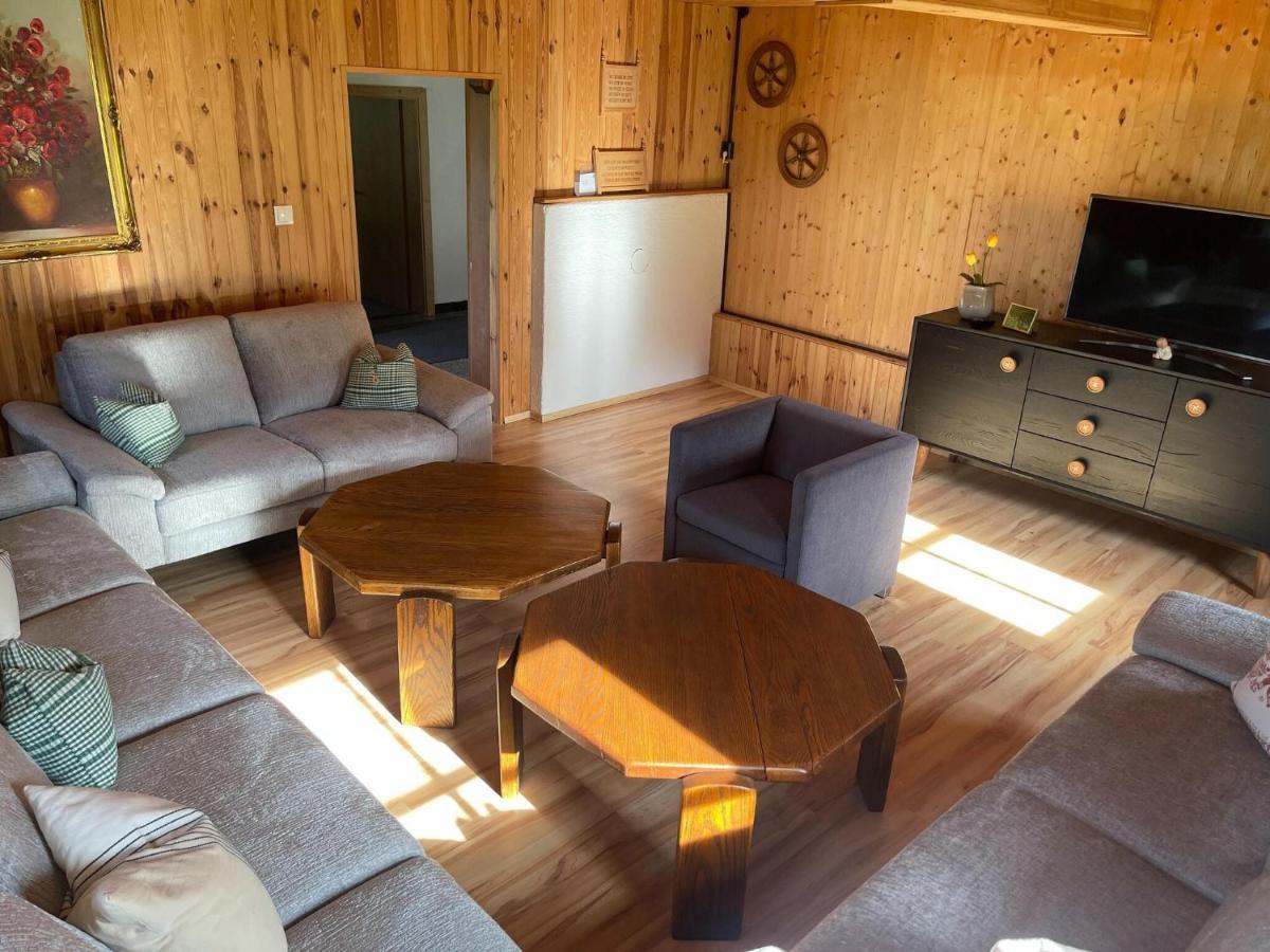 Holiday Home, Soell Bagian luar foto